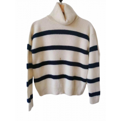 Pull col roulé 100% laine...