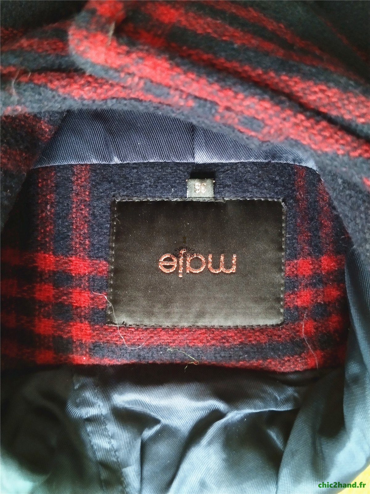 Manteau avec capuche en 70% laine carreaux noir rouge chiné Maje H11JEUNESSE FR36 S NEUF – Image 12