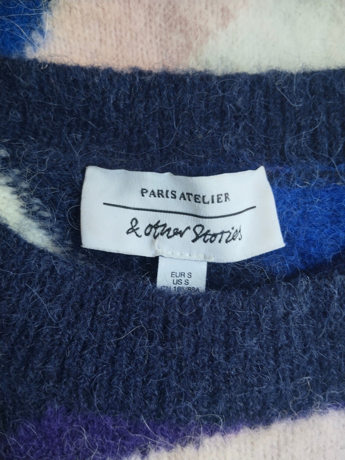 Très jolie gilet pull laine alpaga & Other Stories S NEUF multicolore blanc bleu rose – Image 2